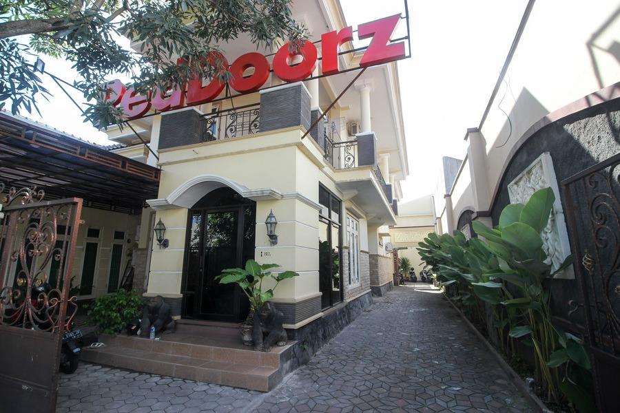 Reddoorz Plus Near Stie Ykpn Maguwo Екстериор снимка