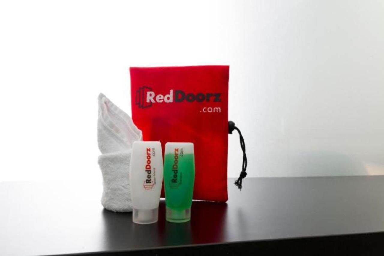Reddoorz Plus Near Stie Ykpn Maguwo Екстериор снимка